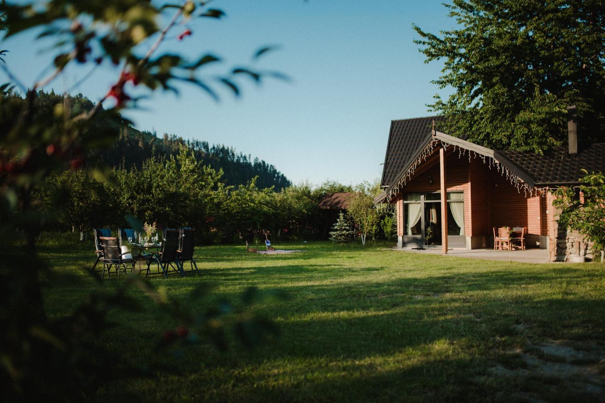 Moonlake Chalet Gainesti Kültér fotó